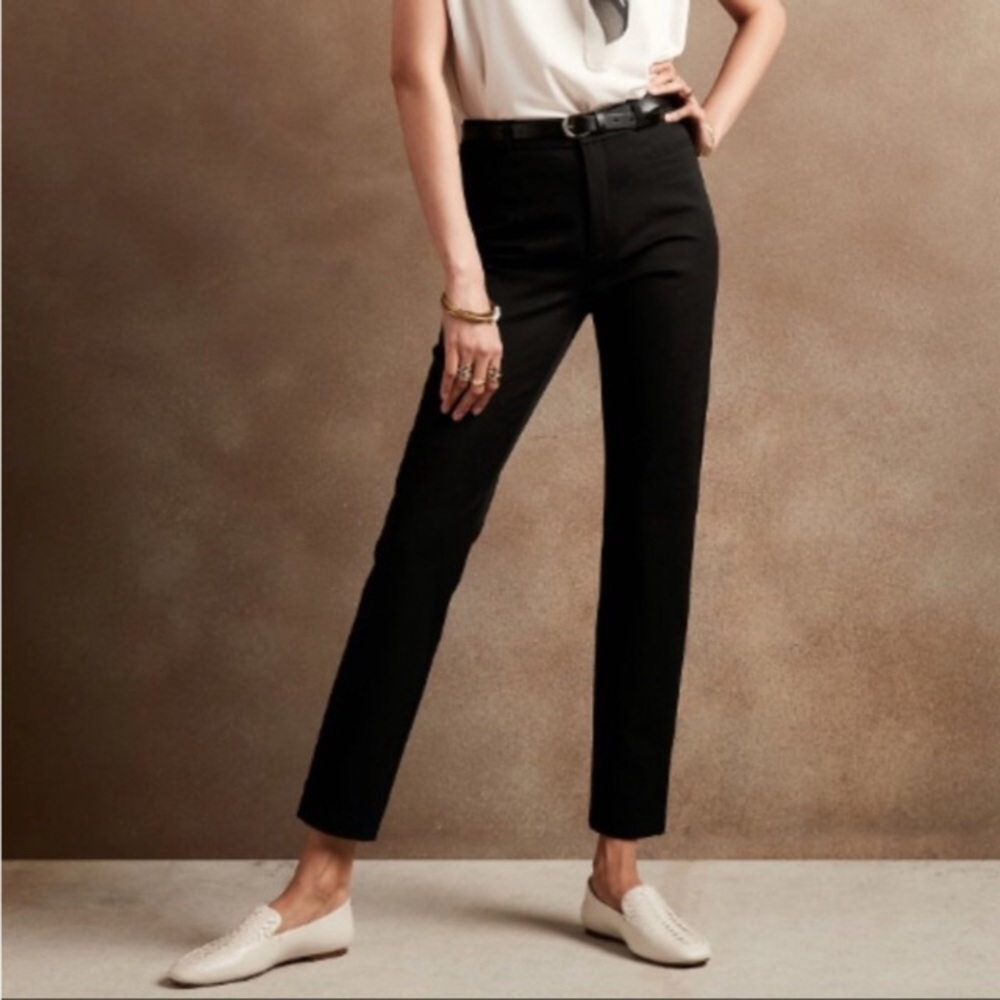 NWT! Banana Republic Black Comfort Stretch High Rise Sloan Pants 810513 📀7️⃣